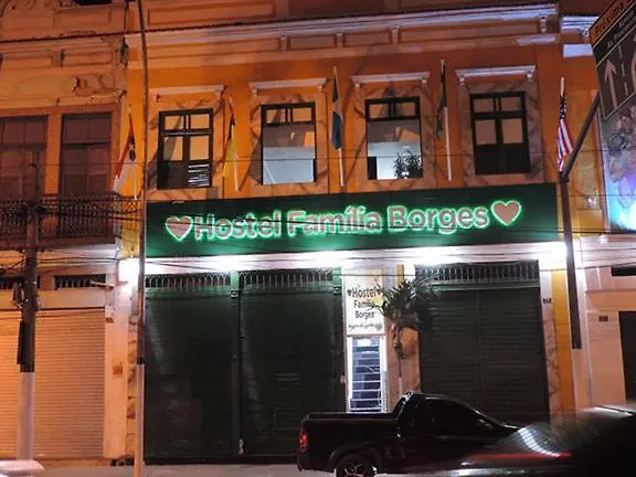 Hostel Familia Borges